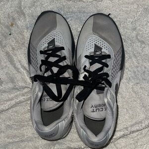 Mens Size 10 Nike Gray and Black Sneakers.